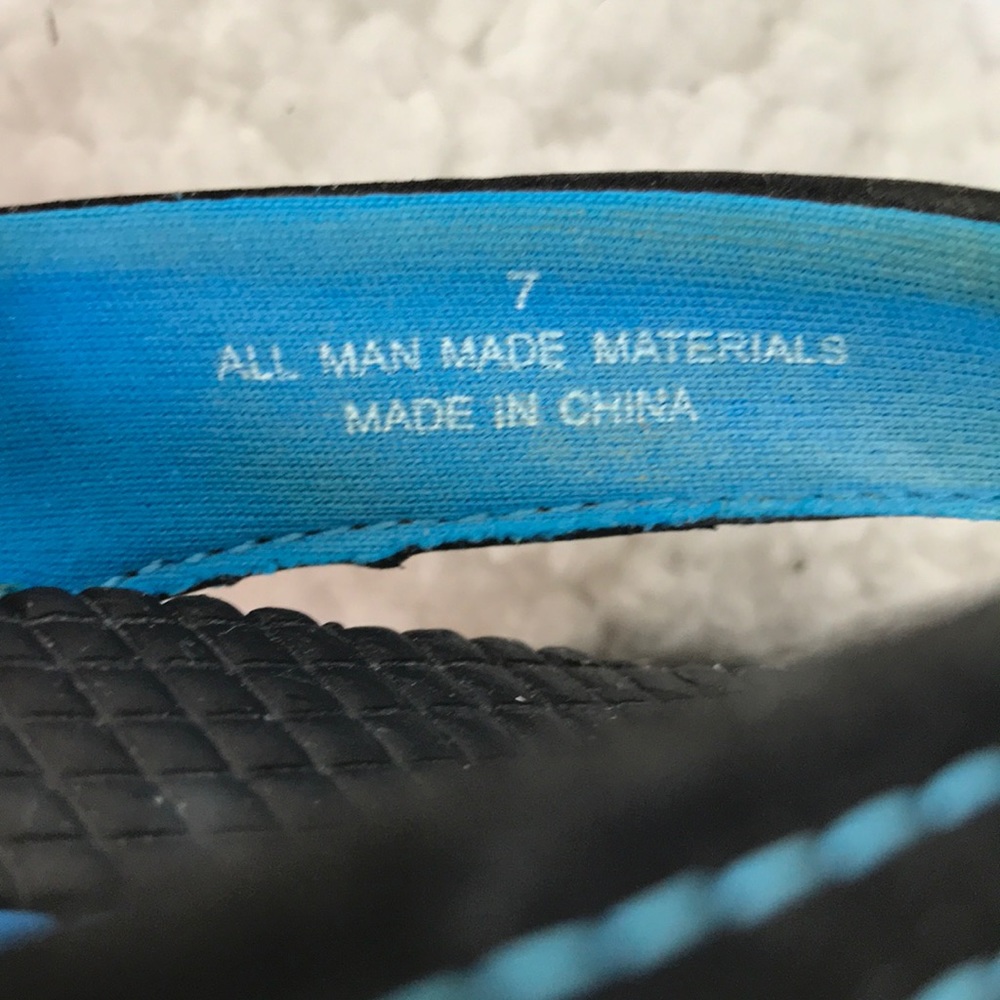 Speedo Sandals, Size 7 - Picture 9 of 9